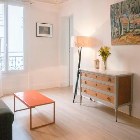 Warm Equipped Appt Refurbished! Apartment *
