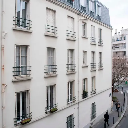 Appartamento Warm Equipped Appt Refurbished! Parigi